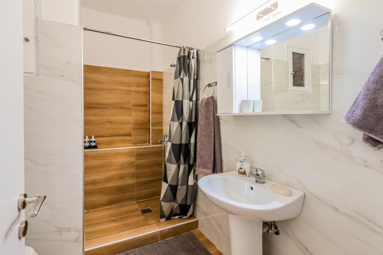 Grand Apartment Next To Center 3Bd 110Sqm 테살로니키 외부 사진